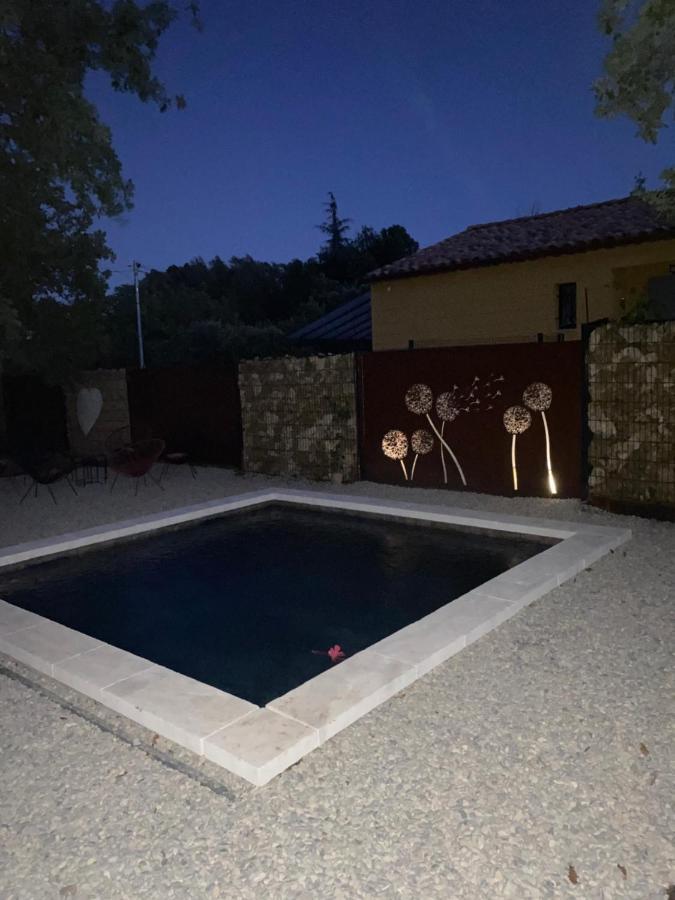 Gite Couleur Terre A 10Mn De Gordes Croagnes Luaran gambar